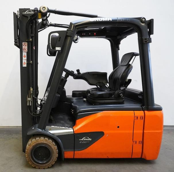 Linde E 20 L EVO 386-02 - 전기 지게차 : 사진 4 Linde E 20 L EVO 386-02 - 전기 지게차 : 사진 4