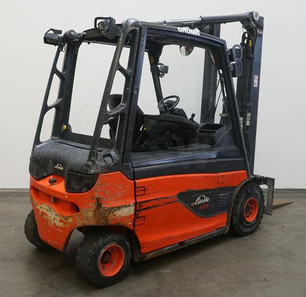 Linde E 25 L 387 - 전기 지게차 : 사진 2 Linde E 25 L 387 - 전기 지게차 : 사진 2