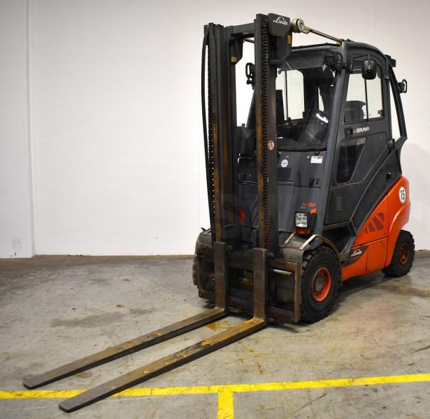 Linde H 35 T EVO 393-02 - LPG 지게차 : 사진 1 Linde H 35 T EVO 393-02 - LPG 지게차 : 사진 1