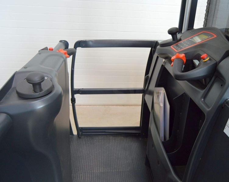 Linde V 48 5213 - 오더 피커 : 사진 4 Linde V 48 5213 - 오더 피커 : 사진 4