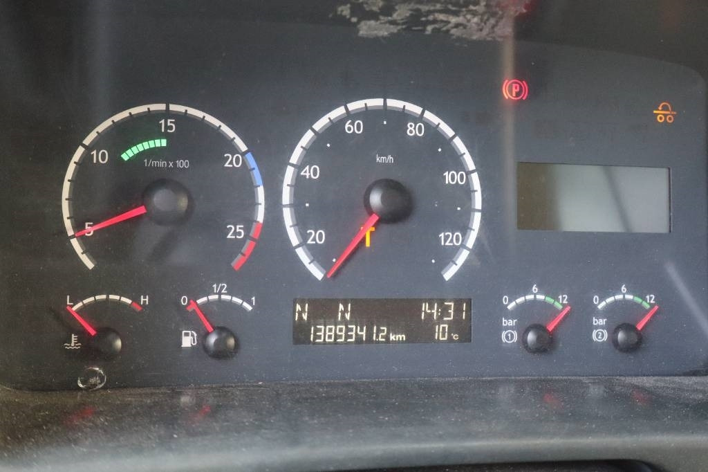 Scania R420LA6X2MNB serie 8047 - 트랙터 유닛 : 사진 5 Scania R420LA6X2MNB serie 8047 - 트랙터 유닛 : 사진 5