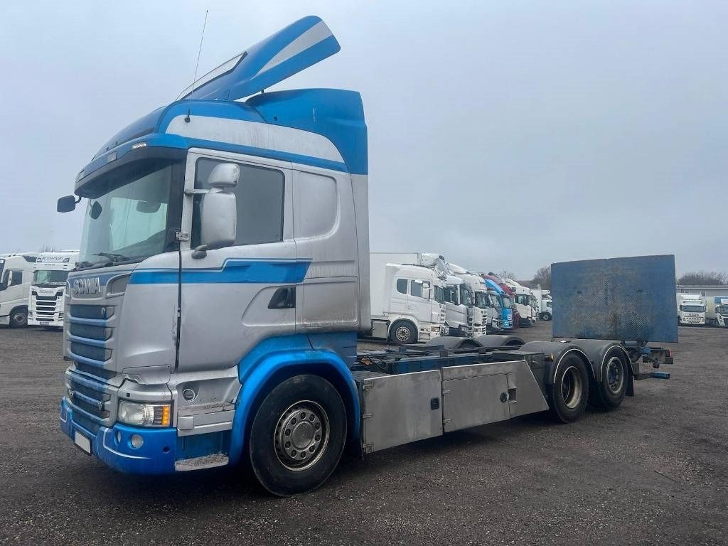 Scania R580 LB 6X2*4 MNB Serie 4022 - 캡 새시 트럭 : 사진 1 Scania R580 LB 6X2*4 MNB Serie 4022 - 캡 새시 트럭 : 사진 1