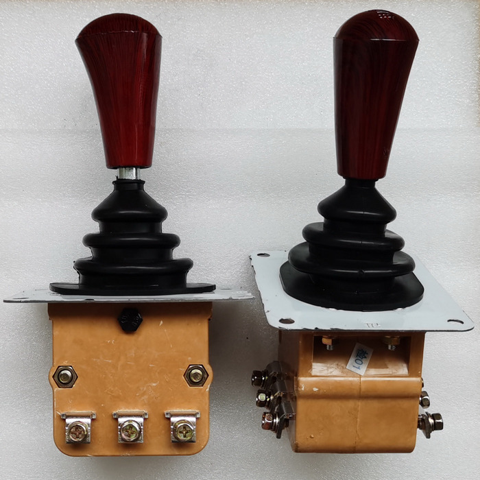 Qingdao Promising FLAND EL45 Electric Wheel Loader Forward Reverse Toggle Switch - 기어 스틱 휠 로더 용 : 사진 1 Qingdao Promising FLAND EL45 Electric Wheel Loader Forward Reverse Toggle Switch - 기어 스틱 휠 로더 용 : 사진 1