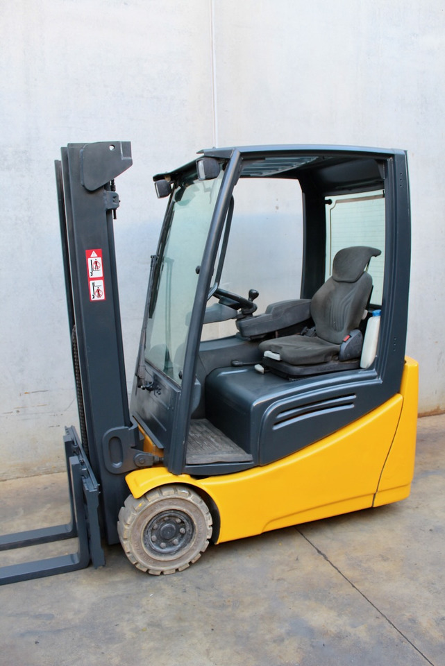 Jungheinrich EFG 216k 450 DZ - 전기 지게차 : 사진 3 Jungheinrich EFG 216k 450 DZ - 전기 지게차 : 사진 3