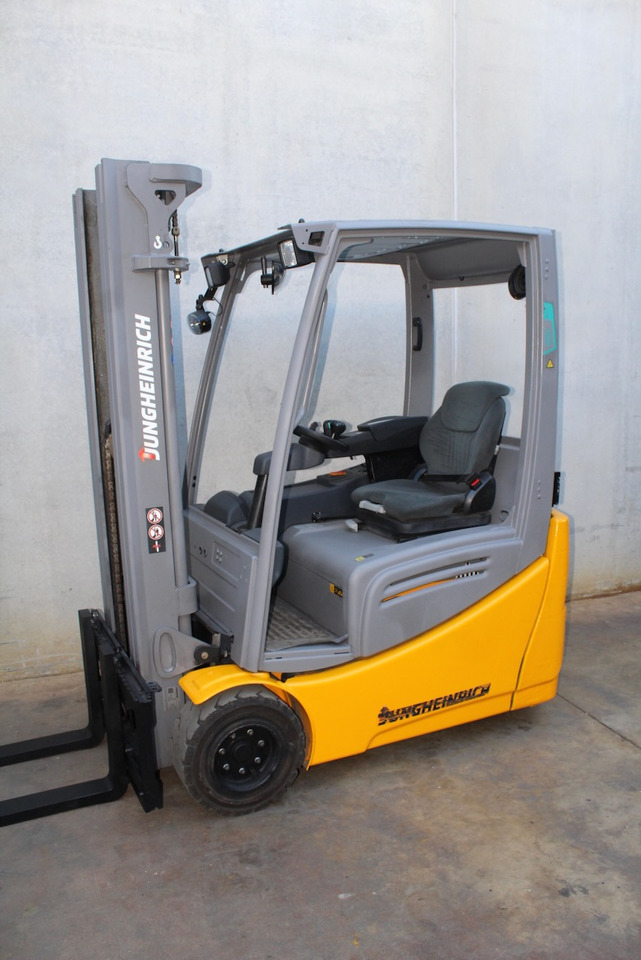 Jungheinrich EFG 218k 480 DZ LI-ION - 전기 지게차 : 사진 3 Jungheinrich EFG 218k 480 DZ LI-ION - 전기 지게차 : 사진 3