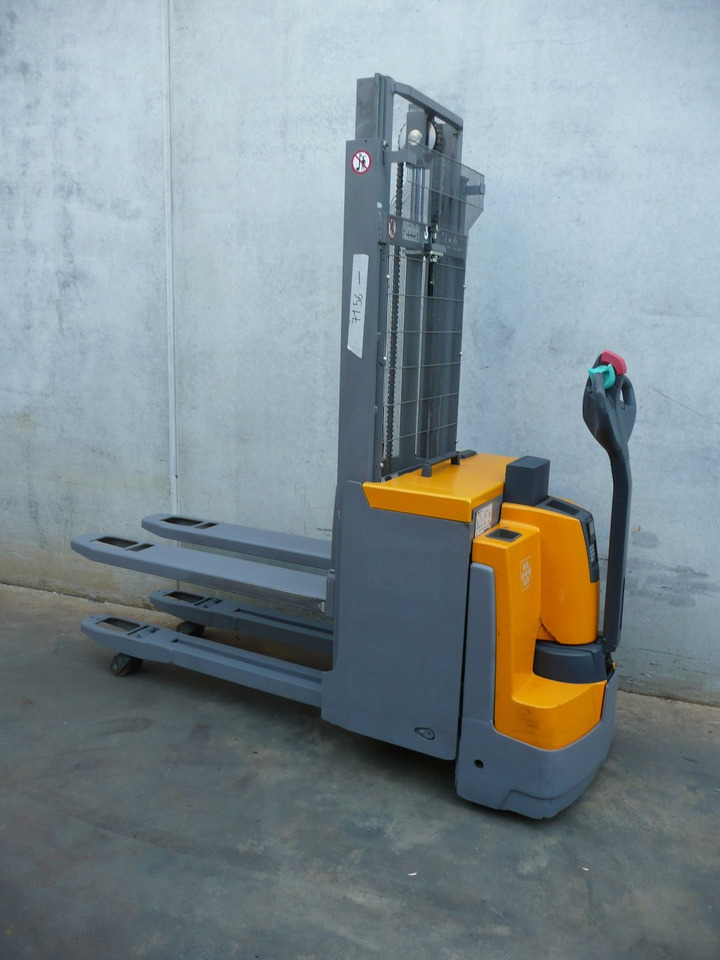 Jungheinrich EJD 220 256 ZT - 스태커 : 사진 1 Jungheinrich EJD 220 256 ZT - 스태커 : 사진 1