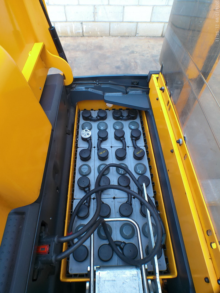 스태커 Jungheinrich ERC 216 240 ZT : 사진 6 스태커 Jungheinrich ERC 216 240 ZT : 사진 6