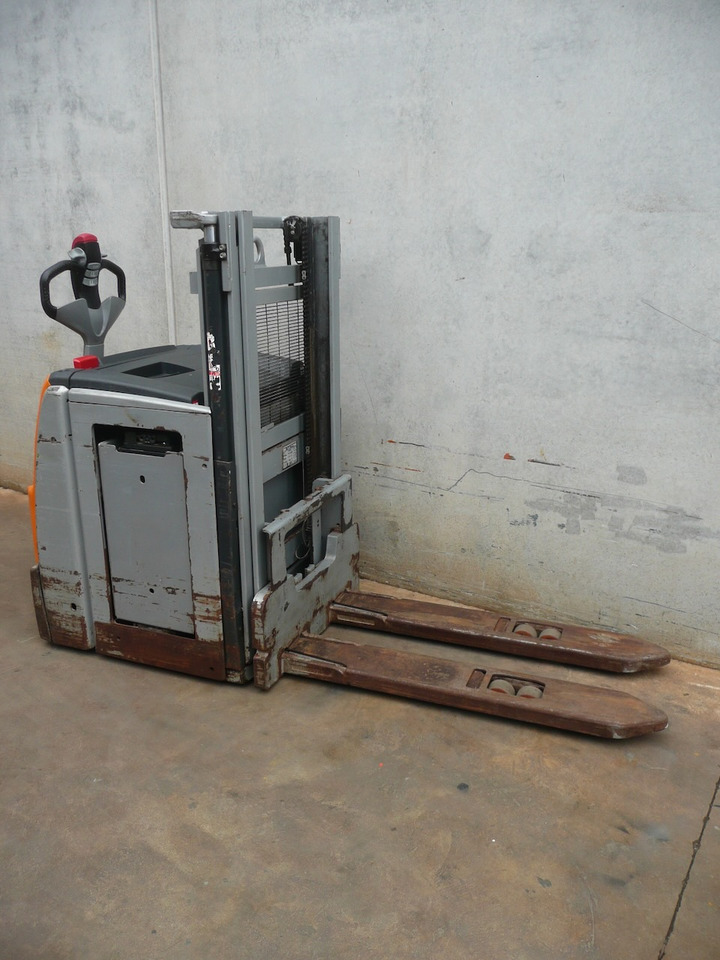 Still EXV 14 C LI-ION - 스태커 : 사진 4 Still EXV 14 C LI-ION - 스태커 : 사진 4