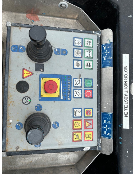 트럭 탑재 고가작업 플랫폼 Palfinger P 260 B op Nissan Cabstar : 사진 15