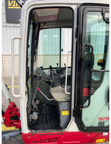 미니 굴삭기 Takeuchi TB 216 : 사진 16