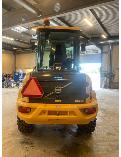 Volvo L30G/S - 휠 로더 : 사진 4 Volvo L30G/S - 휠 로더 : 사진 4