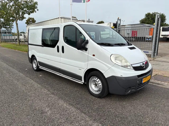 Opel Vivaro 2 2.0Cdti /84kW-E4 crew cab L2H1 - 소형 밴, 콤비 밴 : 사진 1 Opel Vivaro 2 2.0Cdti /84kW-E4 crew cab L2H1 - 소형 밴, 콤비 밴 : 사진 1