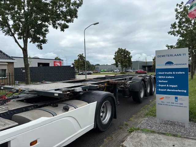 Pacton Containerchassis 20/30ft 2 lift axles ADR - 컨테이너 운반 장치/ 스와프 보디 세미 트레일러 : 사진 1 Pacton Containerchassis 20/30ft 2 lift axles ADR - 컨테이너 운반 장치/ 스와프 보디 세미 트레일러 : 사진 1