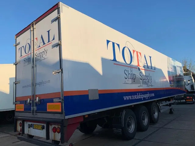 Vogelzang Closed box insulated lift axle MOT 06-2026 TOP Condition - 밀폐형 박스 세미 트레일러 : 사진 4 Vogelzang Closed box insulated lift axle MOT 06-2026 TOP Condition - 밀폐형 박스 세미 트레일러 : 사진 4