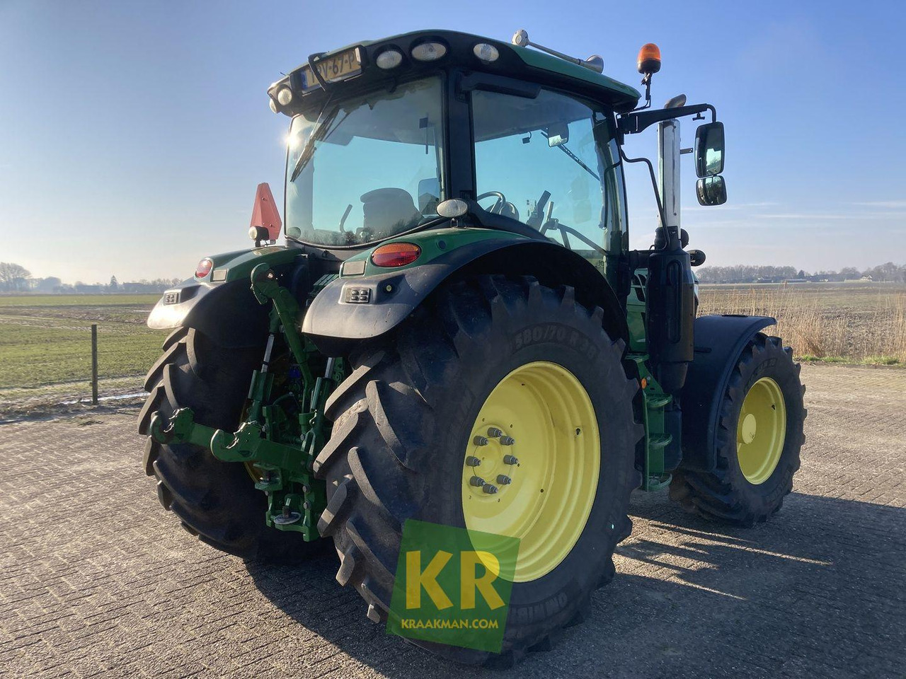 6130R John Deere - 장궤형 트랙터 : 사진 3 6130R John Deere - 장궤형 트랙터 : 사진 3