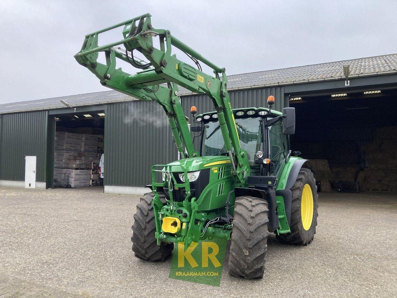 6130R John Deere - 장궤형 트랙터 : 사진 2 6130R John Deere - 장궤형 트랙터 : 사진 2