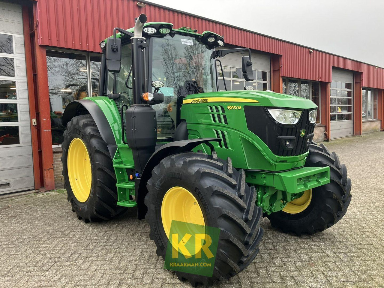 6140M John Deere - 장궤형 트랙터 : 사진 2 6140M John Deere - 장궤형 트랙터 : 사진 2
