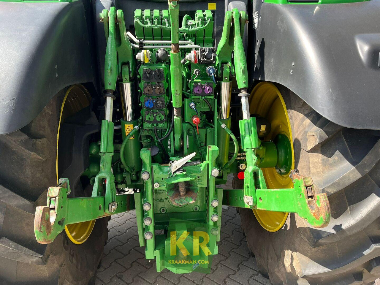 6155R John Deere - 장궤형 트랙터 : 사진 3 6155R John Deere - 장궤형 트랙터 : 사진 3