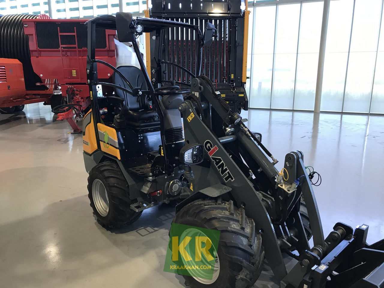 G2200E Giant - 수확기 : 사진 2 G2200E Giant - 수확기 : 사진 2