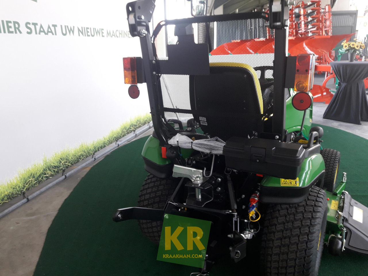 John Deere 1026R - 스트래들 트랙터 : 사진 5 John Deere 1026R - 스트래들 트랙터 : 사진 5