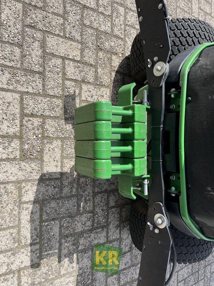 John Deere 1585 - 정원 모어 : 사진 5 John Deere 1585 - 정원 모어 : 사진 5