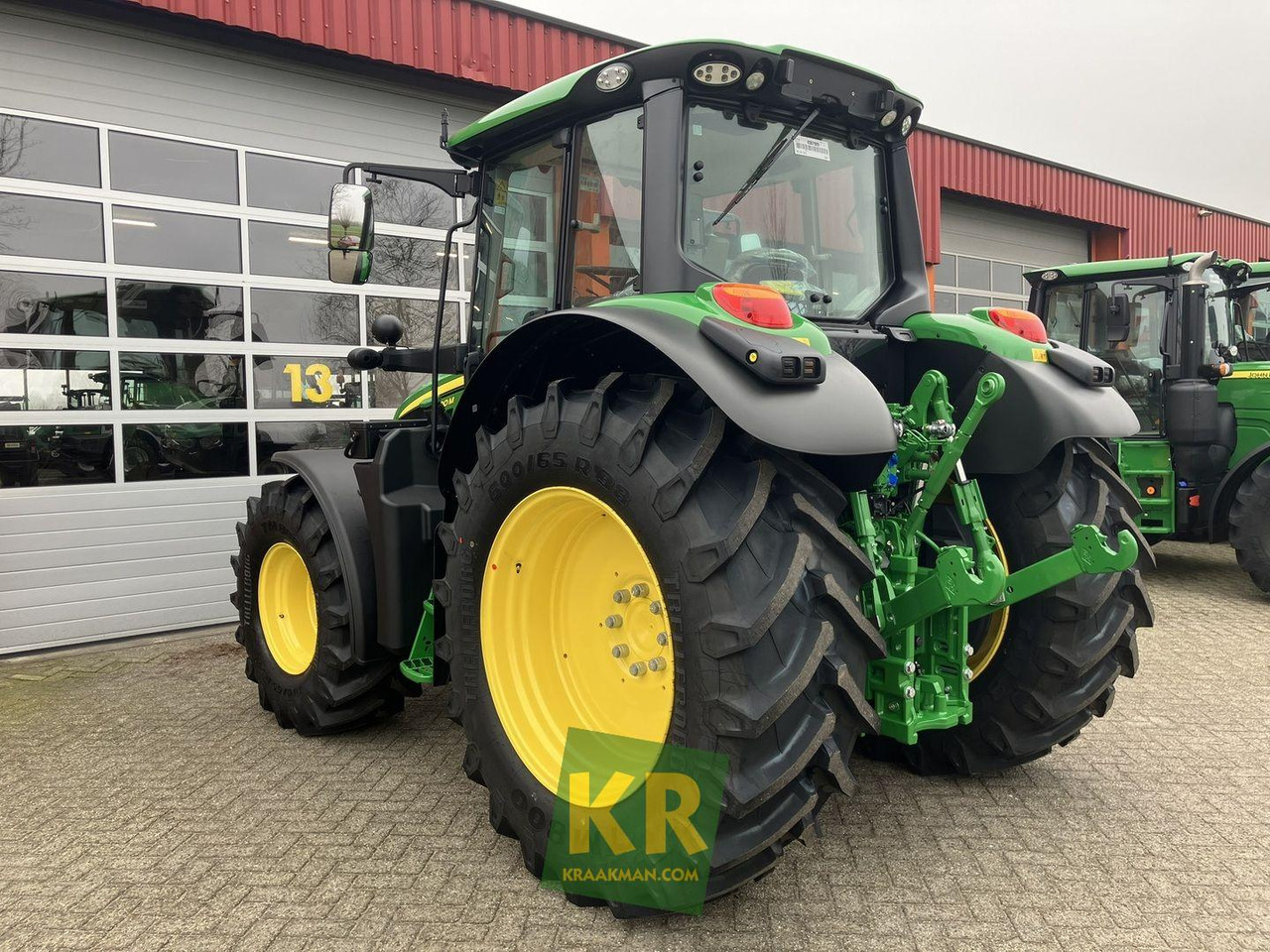 John Deere 6100M - 장궤형 트랙터 : 사진 5 John Deere 6100M - 장궤형 트랙터 : 사진 5