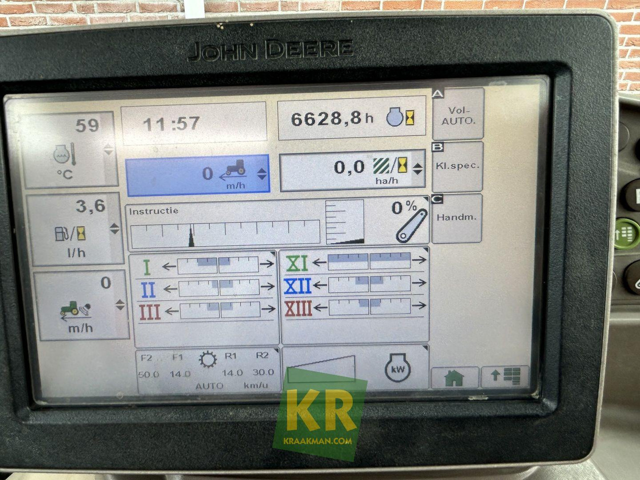 John Deere 6210R - 장궤형 트랙터 : 사진 5 John Deere 6210R - 장궤형 트랙터 : 사진 5