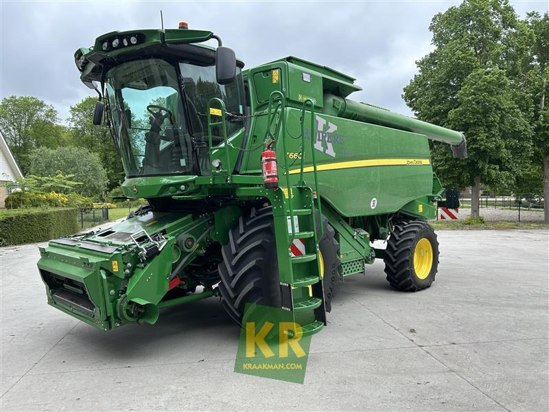 John Deere T660 - 목초수확기 : 사진 1 John Deere T660 - 목초수확기 : 사진 1