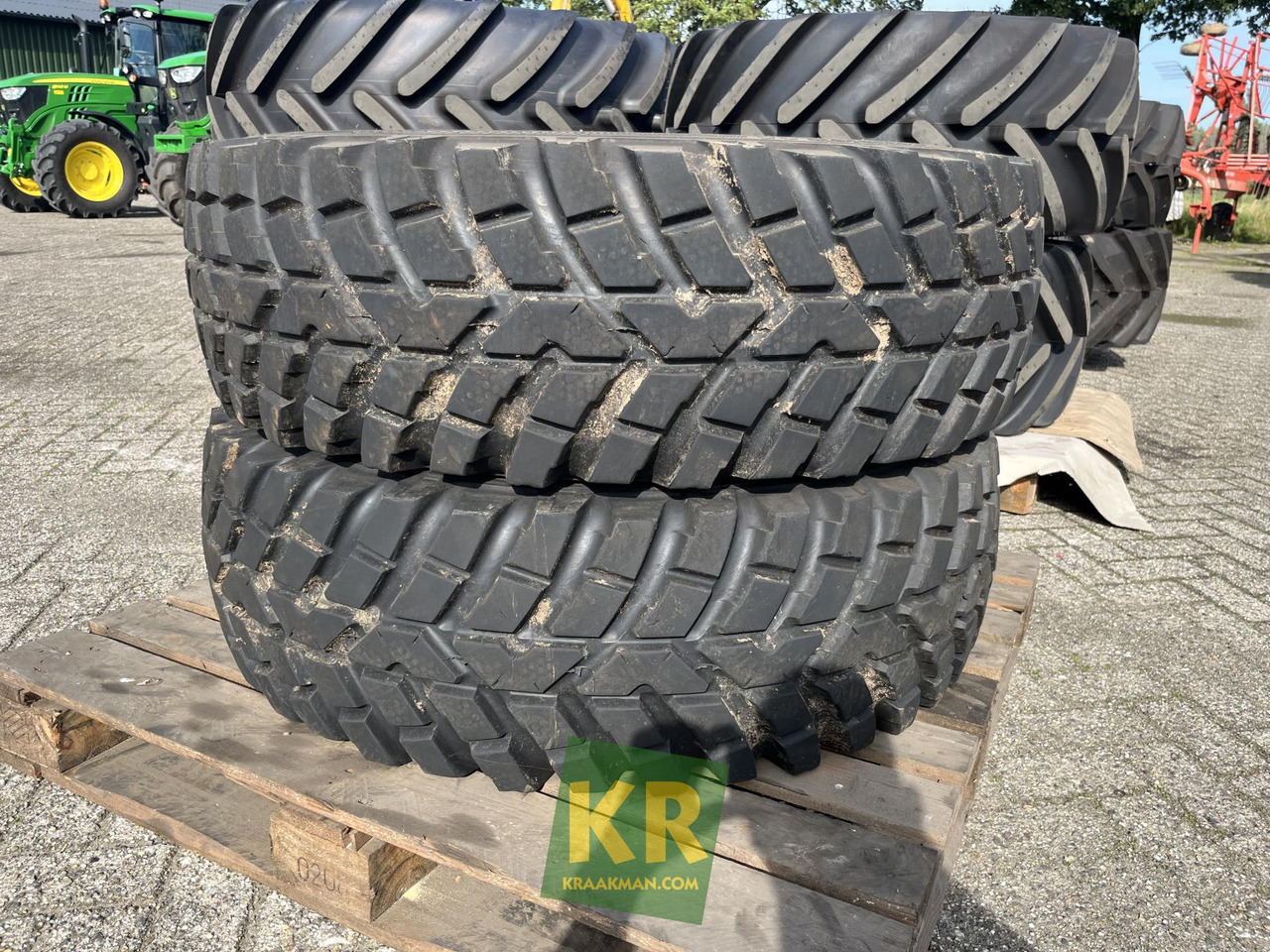 Onbekend merk Nokian 360/80R24 Tri 2  - 타이어 농업용 기계 용 : 사진 1 Onbekend merk Nokian 360/80R24 Tri 2  - 타이어 농업용 기계 용 : 사진 1