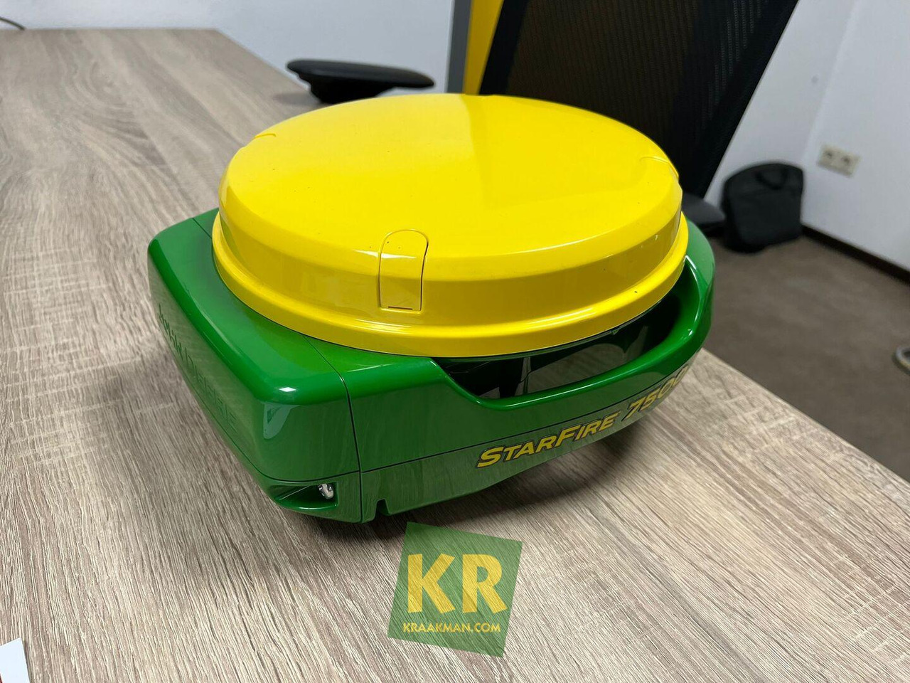 STARFIRE 7500 RECEIVER John Deere - 내비게이션 시스템 : 사진 3 STARFIRE 7500 RECEIVER John Deere - 내비게이션 시스템 : 사진 3