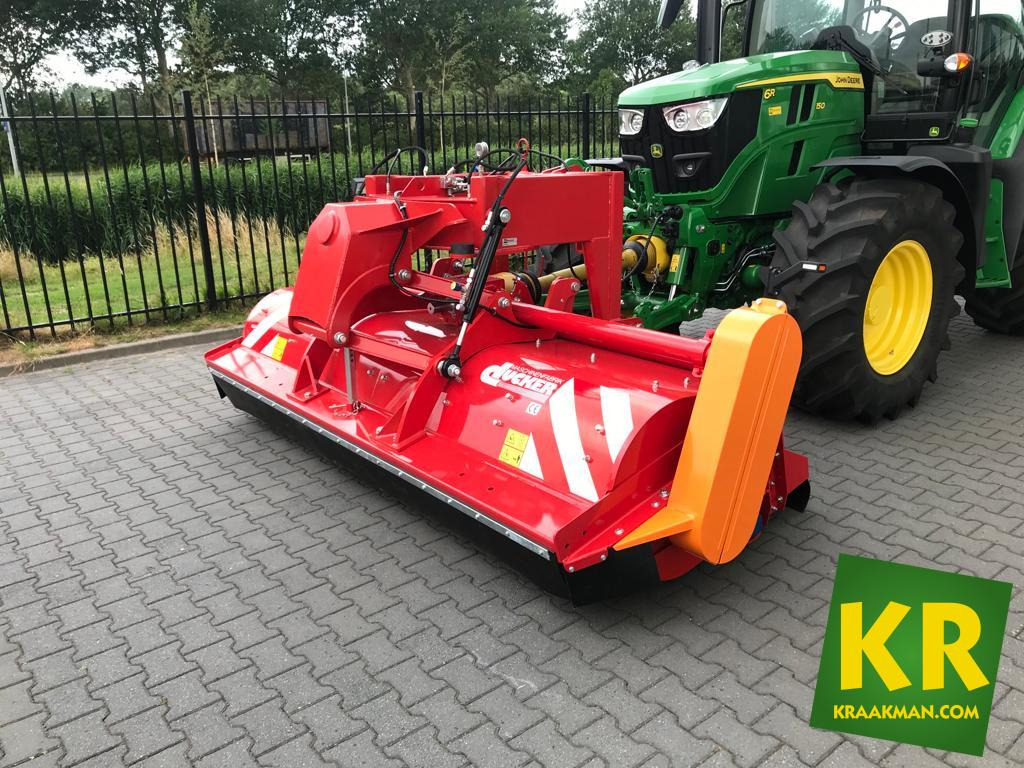 UM Ducker  - 모어 : 사진 1 UM Ducker  - 모어 : 사진 1