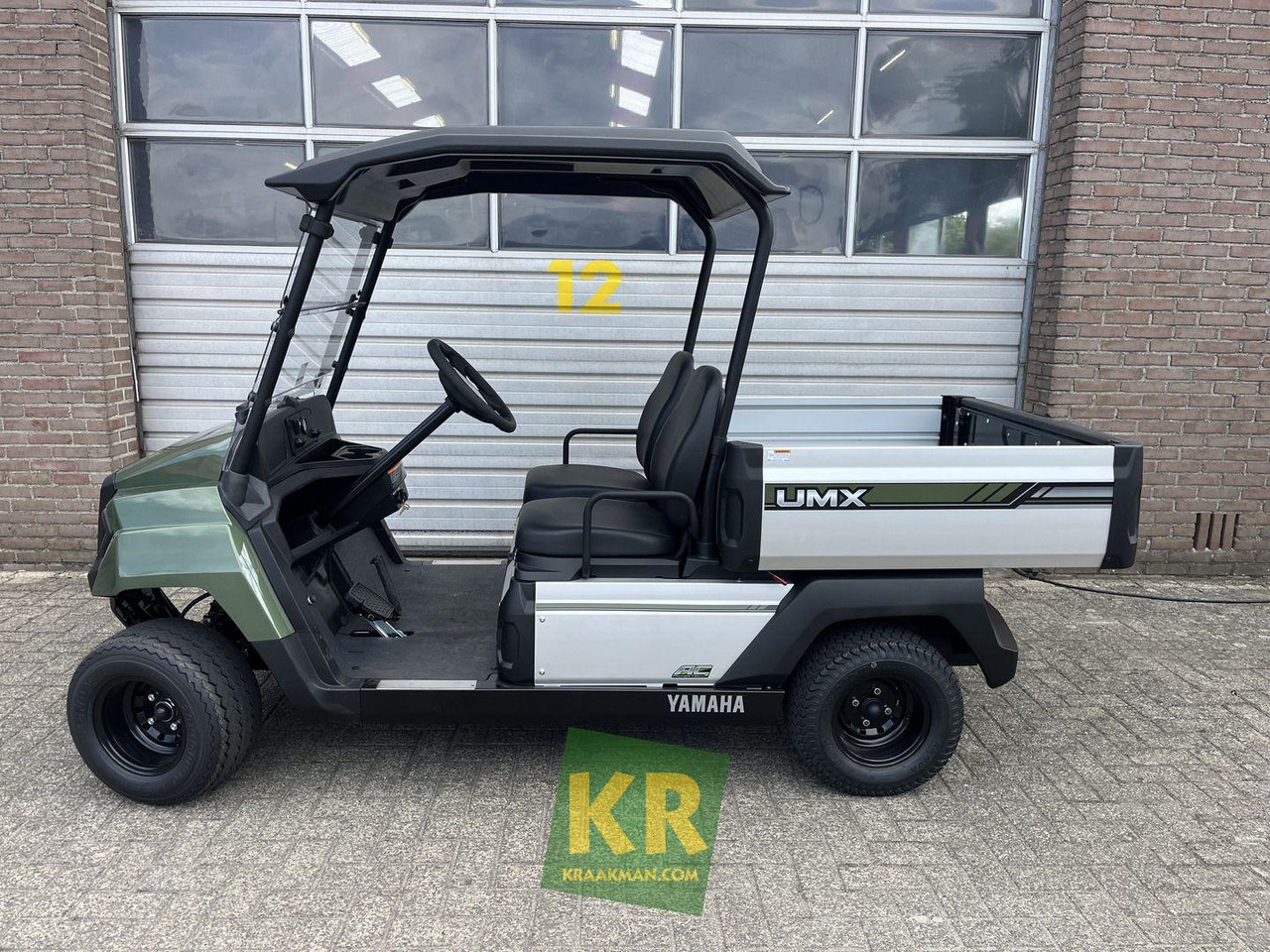 Yamaha UMX 2AC - 골프 카트 : 사진 2 Yamaha UMX 2AC - 골프 카트 : 사진 2