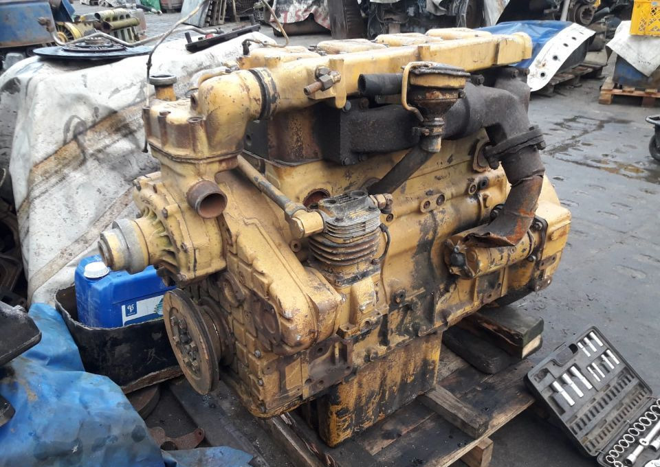 Blok Silnika LIEBHERR D904 D 904 NA 904 T CZĘŚCI WAŁ KORBOWY GŁOWICA TŁOK - 실린더 블록 건설기계 용 : 사진 2 Blok Silnika LIEBHERR D904 D 904 NA 904 T CZĘŚCI WAŁ KORBOWY GŁOWICA TŁOK - 실린더 블록 건설기계 용 : 사진 2
