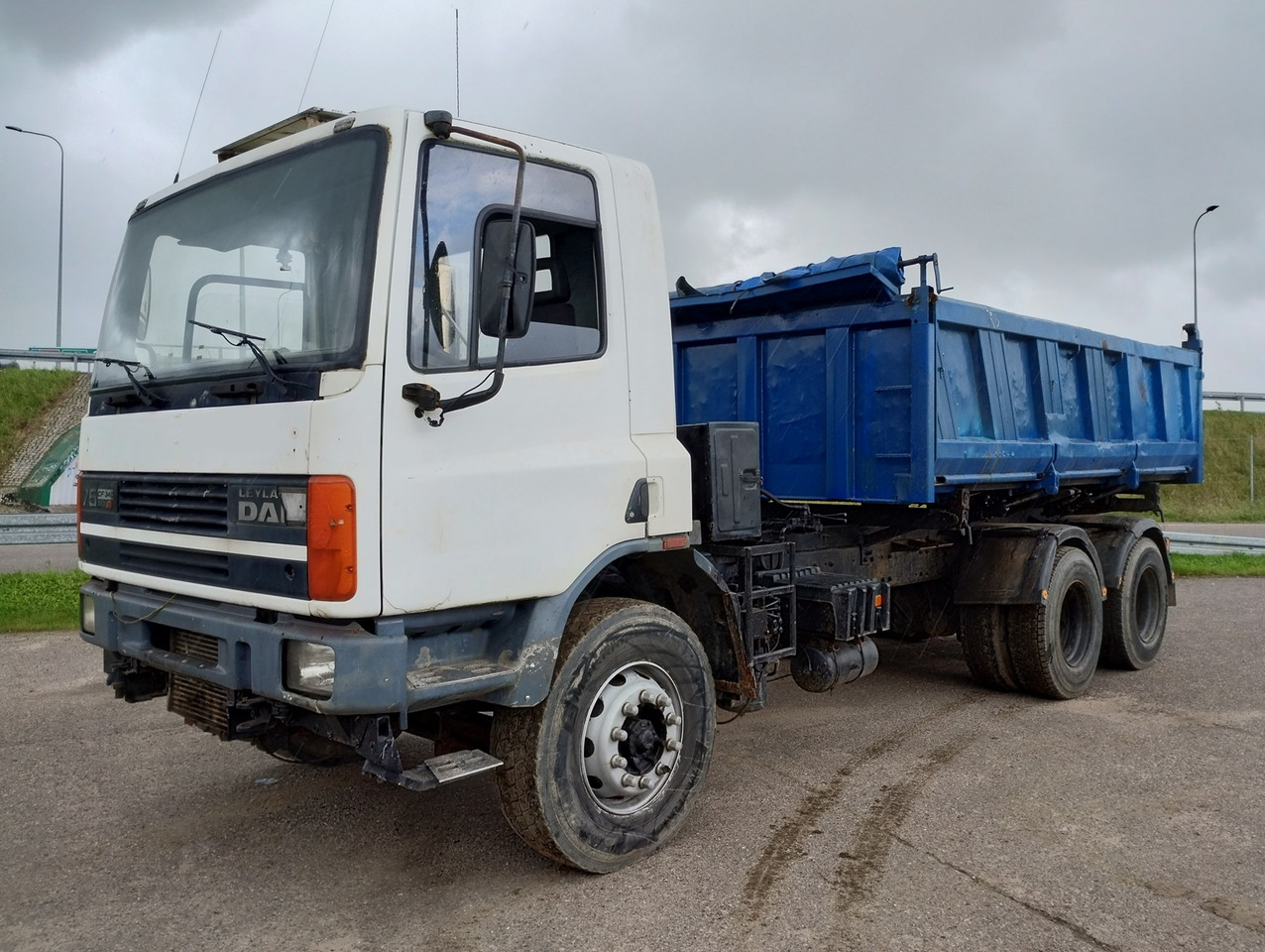 DAF 75 CF ATI 340 6x4 - 덤프트럭 : 사진 1 DAF 75 CF ATI 340 6x4 - 덤프트럭 : 사진 1