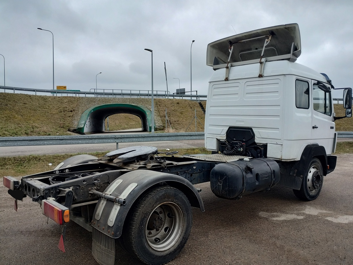 Mercedes Benz 1120 S - 트랙터 유닛 : 사진 4 Mercedes Benz 1120 S - 트랙터 유닛 : 사진 4