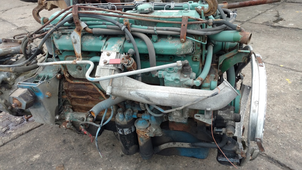 VOLVO FL6 TD63 180 220 - 엔진 및 부품 트럭 용 : 사진 2 VOLVO FL6 TD63 180 220 - 엔진 및 부품 트럭 용 : 사진 2