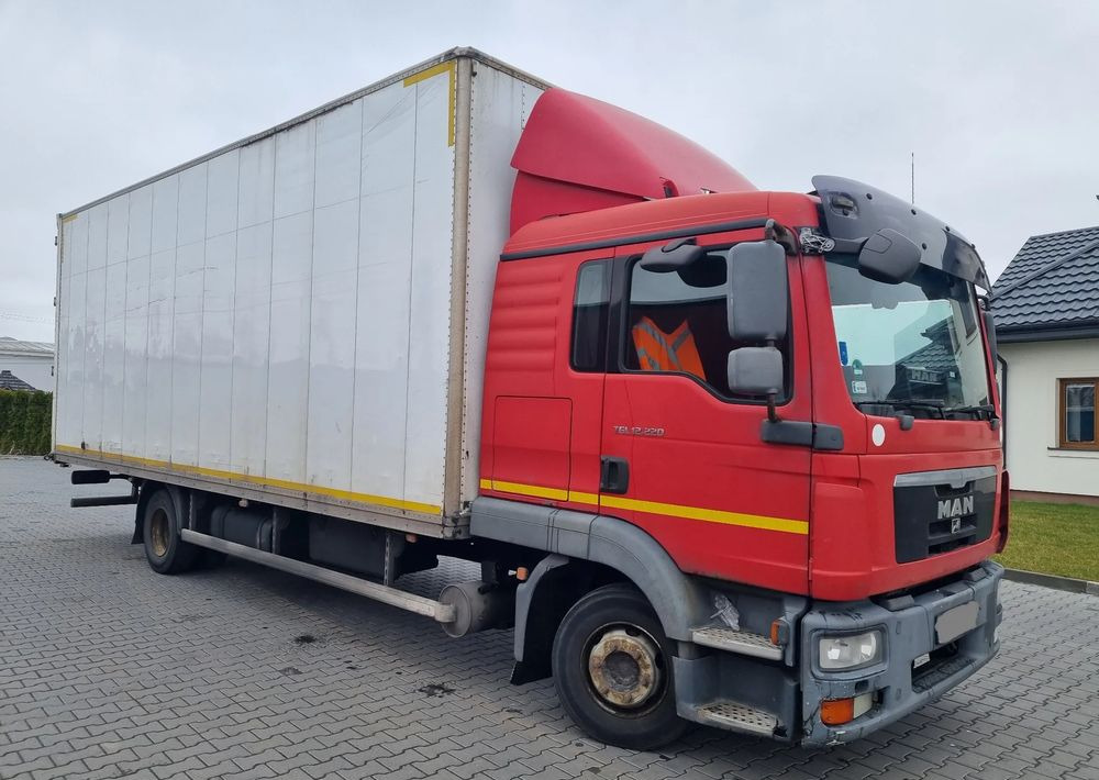 MAN TGL 12 220 - 박스 트럭 : 사진 2 MAN TGL 12 220 - 박스 트럭 : 사진 2