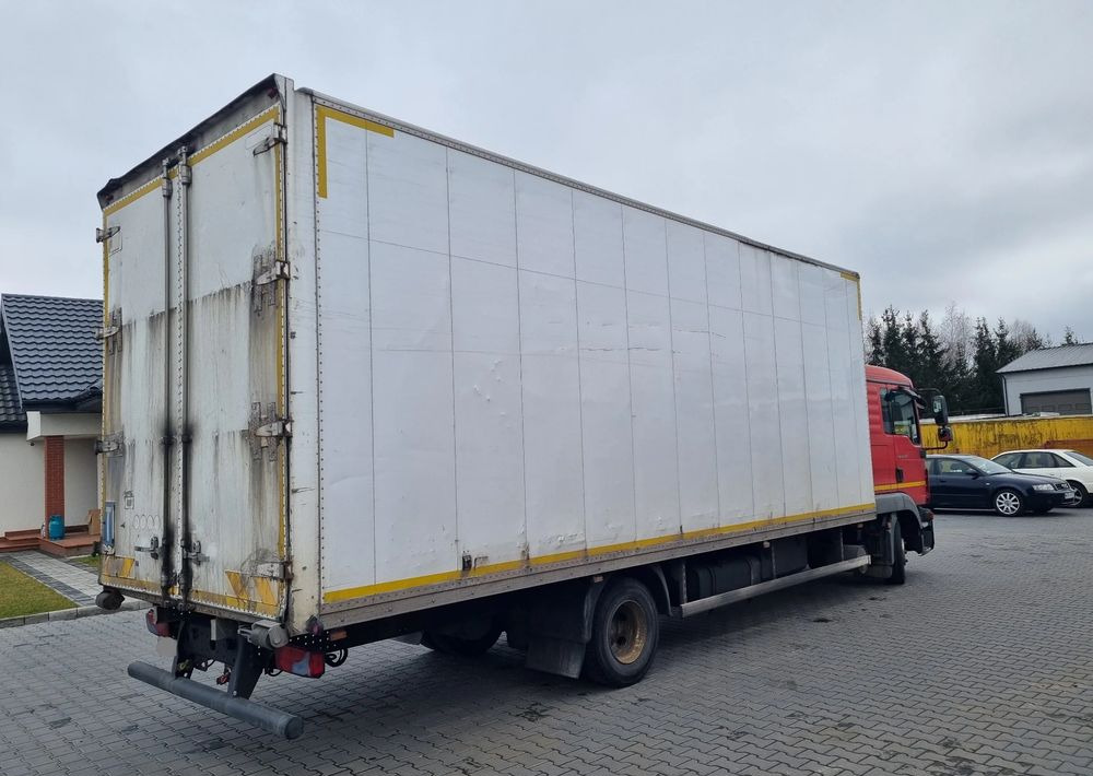 MAN TGL 12 220 - 박스 트럭 : 사진 3 MAN TGL 12 220 - 박스 트럭 : 사진 3