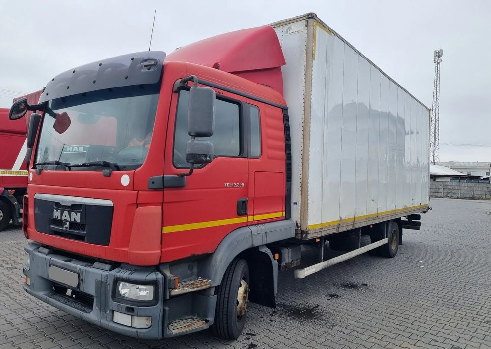 MAN TGL 12 220 - 박스 트럭 : 사진 1 MAN TGL 12 220 - 박스 트럭 : 사진 1
