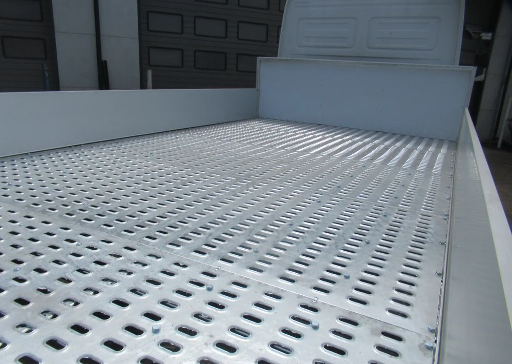 Mercedes-Benz Atego 1224 - 견인 트럭 : 사진 3 Mercedes-Benz Atego 1224 - 견인 트럭 : 사진 3