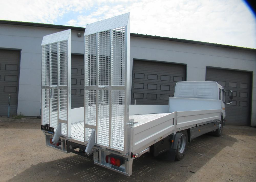Mercedes-Benz Atego 1224 - 견인 트럭 : 사진 1 Mercedes-Benz Atego 1224 - 견인 트럭 : 사진 1