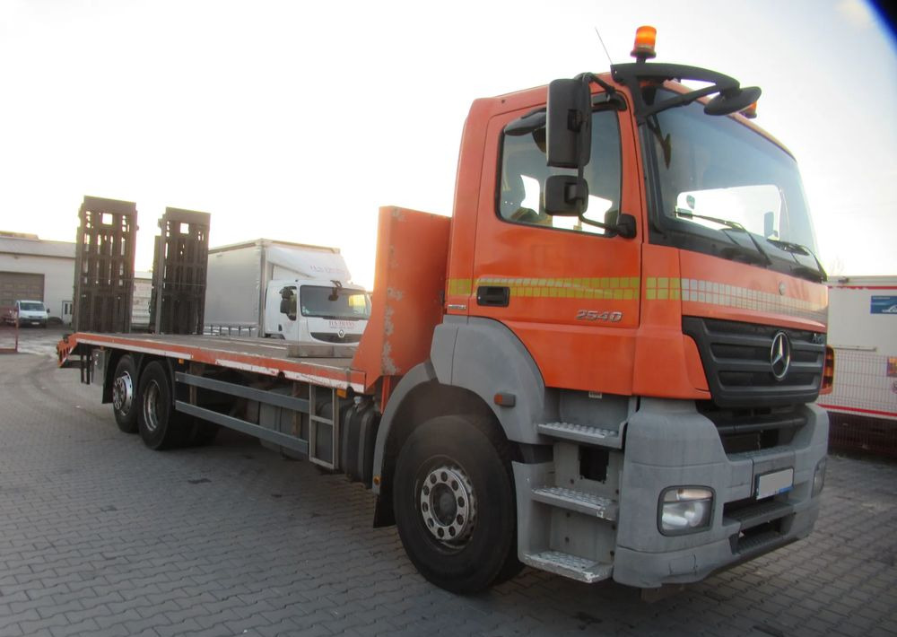 Mercedes-Benz Axor 2540 - 견인 트럭 : 사진 3 Mercedes-Benz Axor 2540 - 견인 트럭 : 사진 3