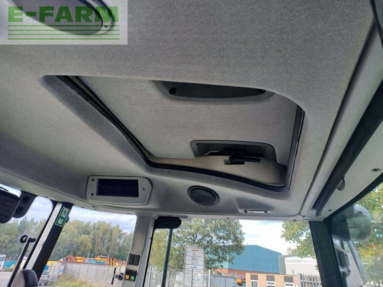 장궤형 트랙터 CLAAS ARION 420 CLASSIC : 사진 13 장궤형 트랙터 CLAAS ARION 420 CLASSIC : 사진 13