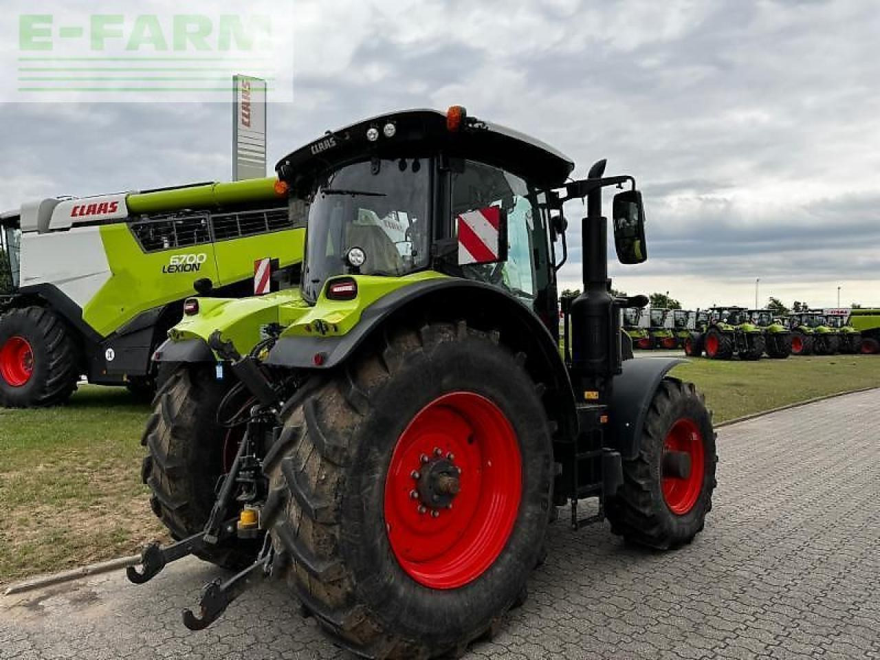 장궤형 트랙터 CLAAS arion 550 cmatic CMATIC : 사진 6