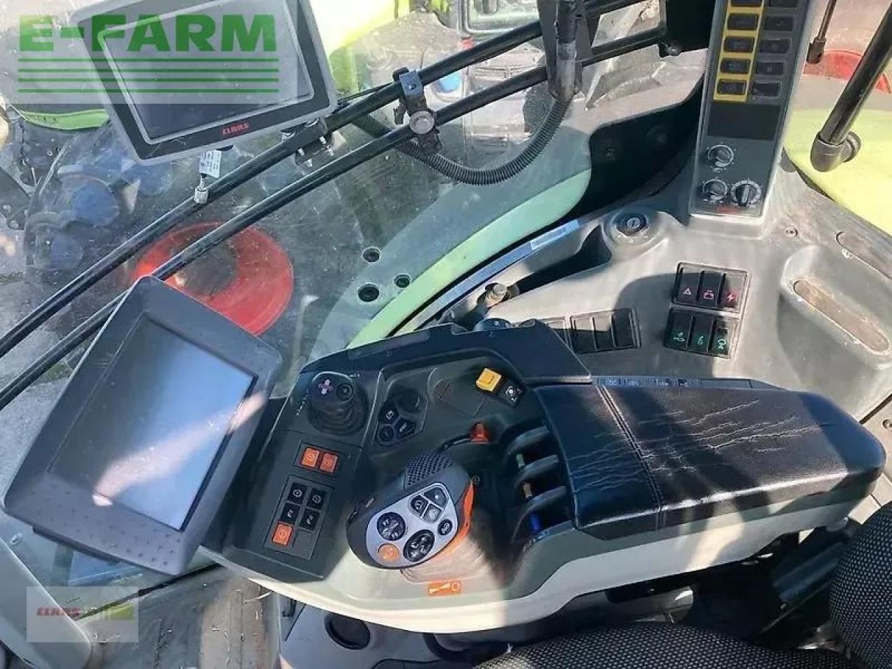 장궤형 트랙터 CLAAS axion 830 : 사진 6