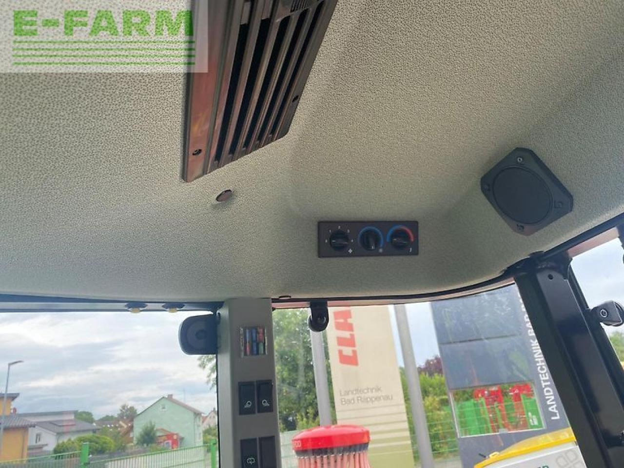 장궤형 트랙터 CLAAS elios 210 kabine advanced : 사진 6
