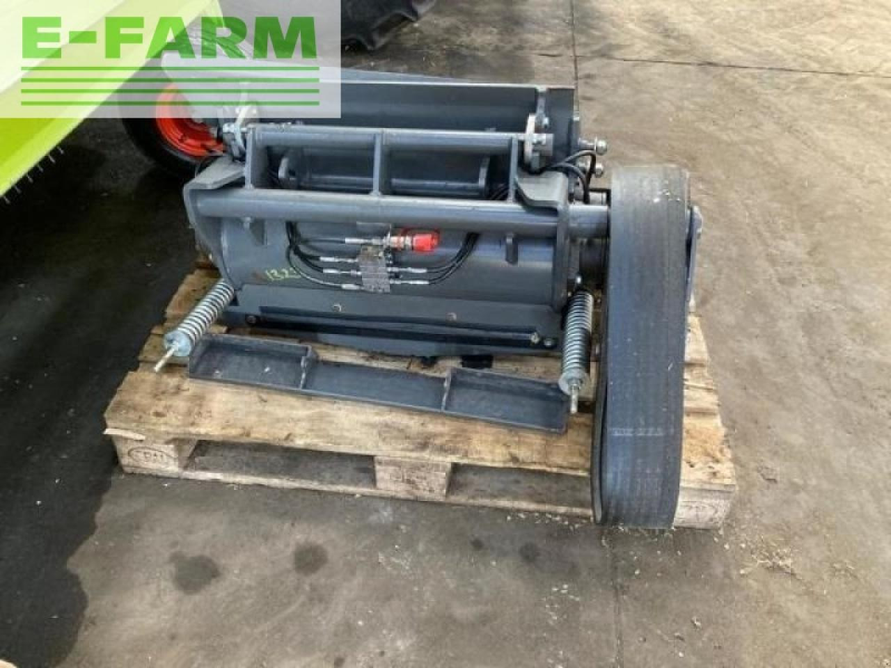 CLAAS jaguar 950 - 콤바인 헤더 트레일러 : 사진 4 CLAAS jaguar 950 - 콤바인 헤더 트레일러 : 사진 4