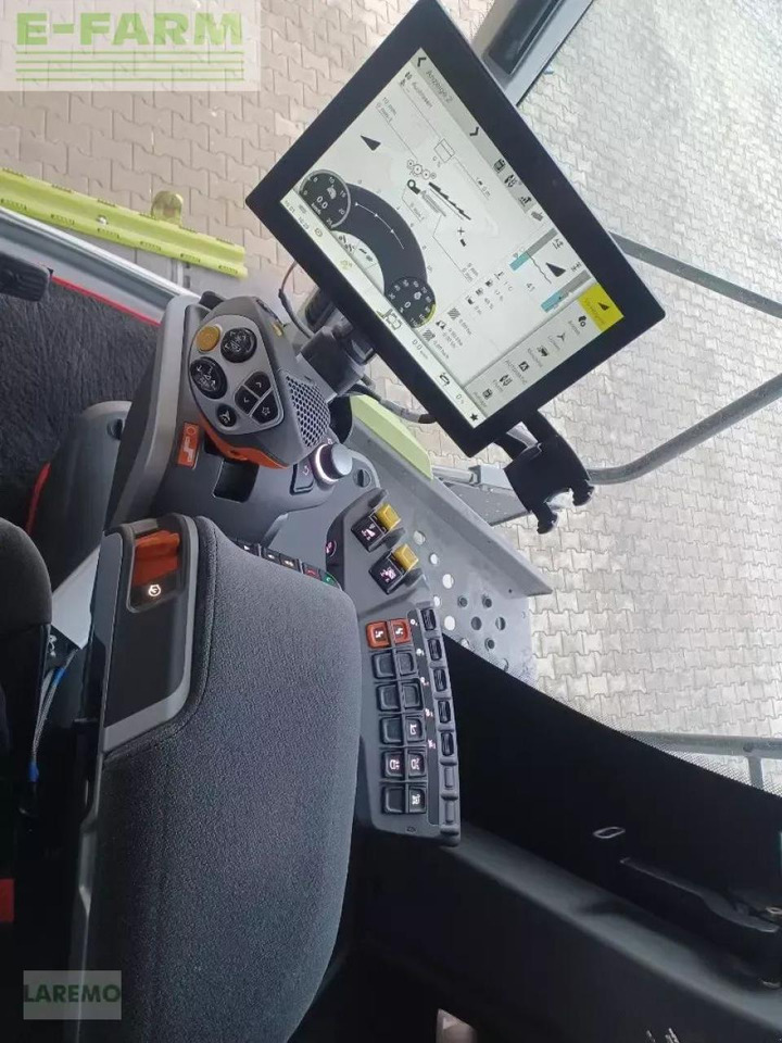 목초수확기 CLAAS lexion 6900 terratrac + vario v 930 : 사진 23