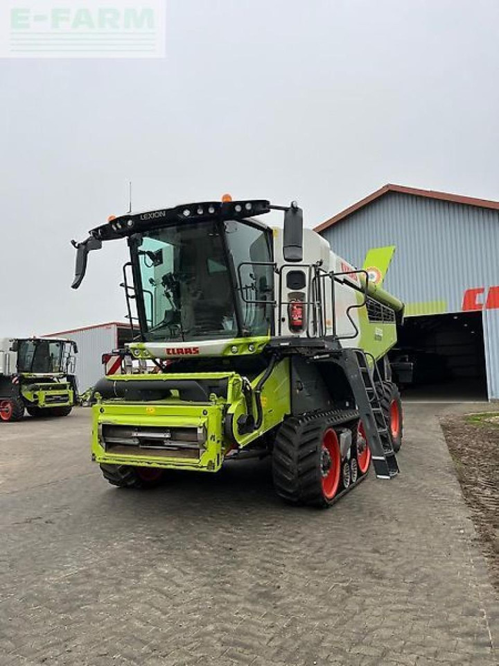 CLAAS lexion 8700 tt - 목초수확기 : 사진 1 CLAAS lexion 8700 tt - 목초수확기 : 사진 1