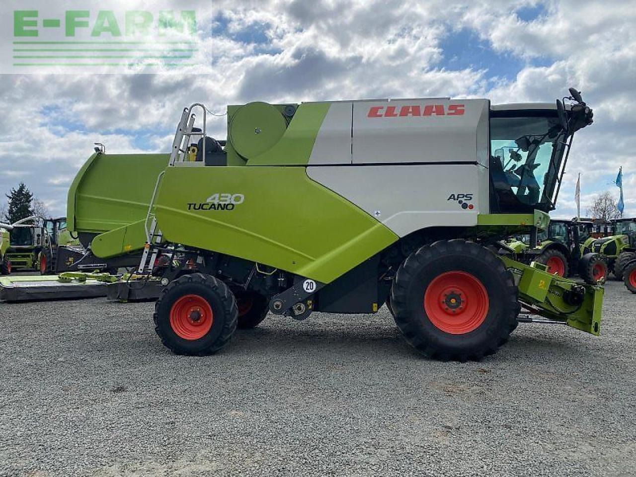 목초수확기 CLAAS tucano 430 : 사진 6